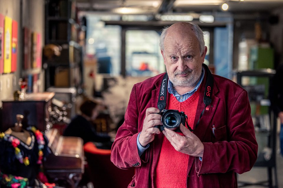 Portrait des Kiez-Fotografen Günter Zint im Sankt Pauli Museum Businessfoto Unternehmensfoto